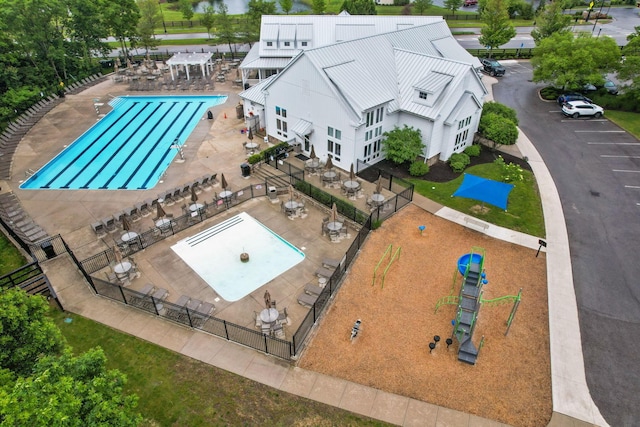 2079 Tournament Way, Grove City, OH 43123 - view from above of property with a pool