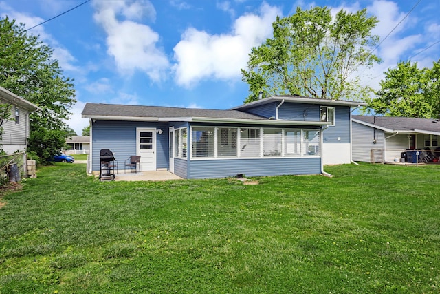 600 Kappler Rd, Heath, OH 43056 - rear view of house featuring a patio area, a yard, and a sunroom