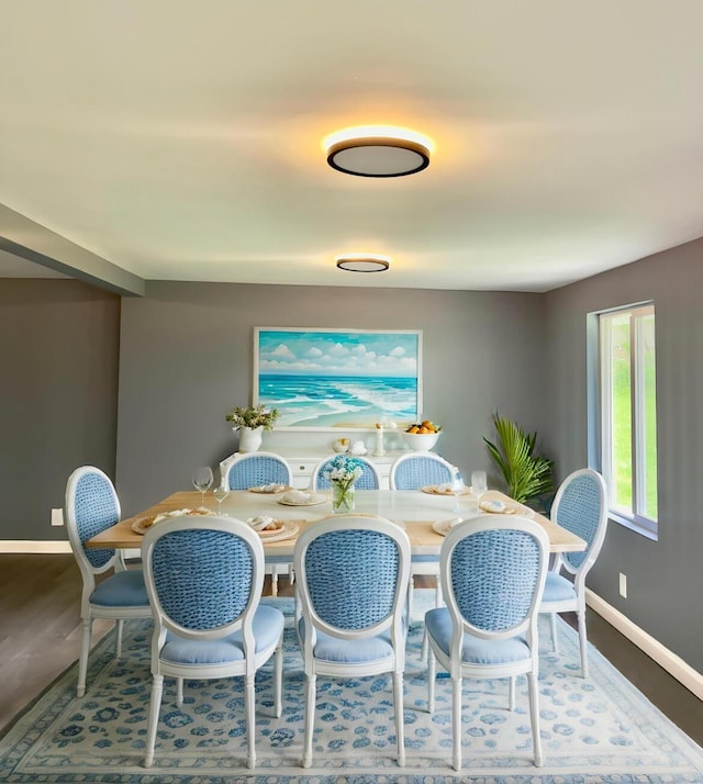 13212 Maple Rd NE, Thornville, OH 43076 - dining space featuring baseboards