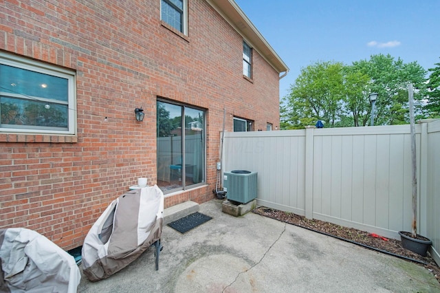 7914 Verandah Ct Unit 61, Powell, OH 43065 - view of patio with cooling unit