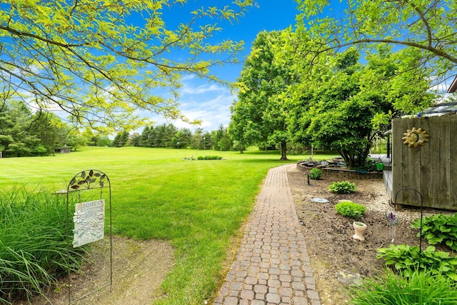 5081 Carters Corner Rd, Sunbury, OH 43074 - view of green lawn