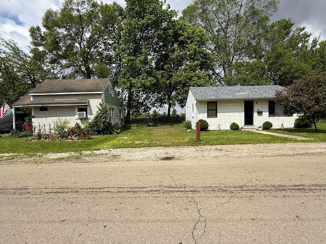411 Hedges St, Ashville, OH 43103 - photo 1
