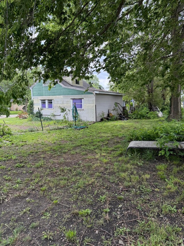 411 Hedges St, Ashville, OH 43103 - photo 16