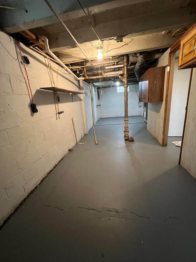 101 N James Rd, Columbus, OH 43213 - view of unfinished below grade area