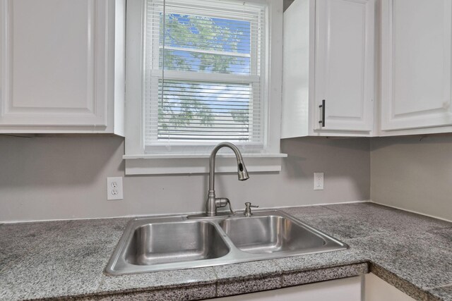 309 Dana Ave, Columbus, OH 43223 - photo 17