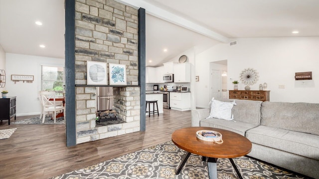 2145 Welsh Hills Rd NE, Granville, OH 43023 - living room featuring wood finished floors, recessed lighting, and baseboards