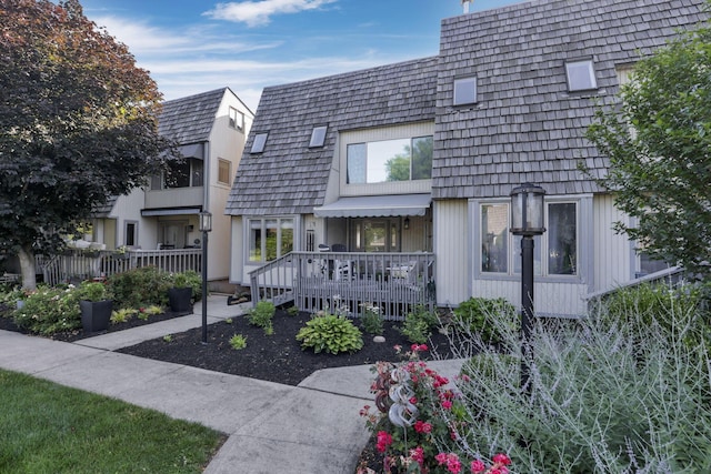 4945 Walnut Rd Unit 6, Buckeye Lake, OH 43008 - view of front of property with mansard roof
