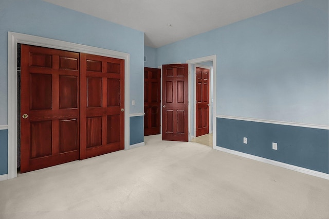 736 Eton St, Marion, OH 43302 - unfurnished bedroom with carpet, baseboards, and a closet