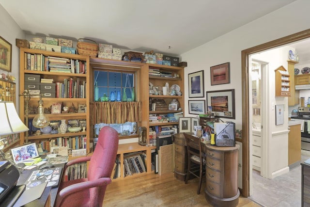 1470 Berkshire Rd, Columbus, OH 43221 - office space with wood finished floors