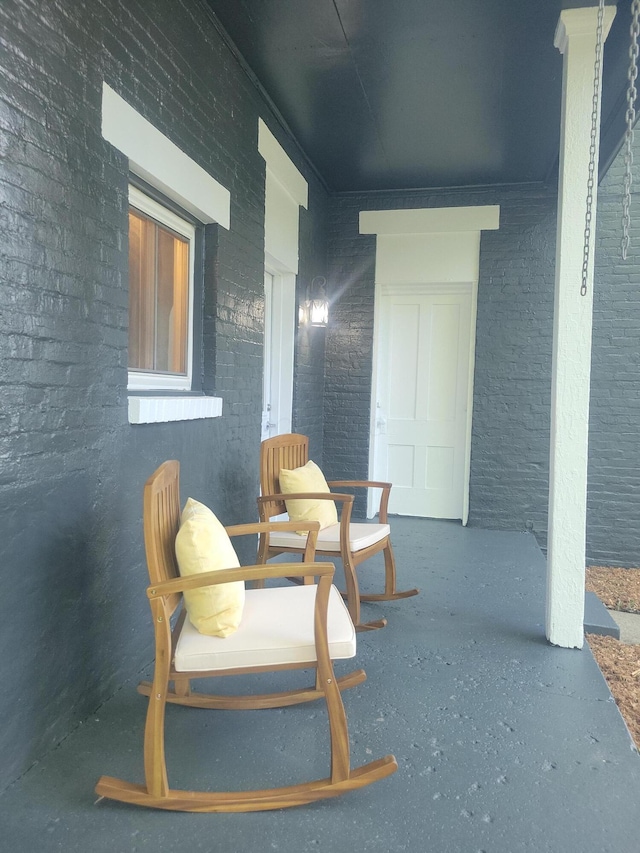 715 N Broad St, Lancaster, OH 43130 - view of porch