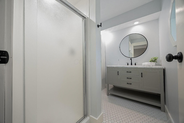 13789 Cobblestone Ln, Pickerington, OH 43147 - full bath featuring a shower stall, vanity, and baseboards