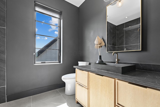 3318 S County Line Rd, Johnstown, OH 43031 - full bath with toilet, tile patterned flooring, vanity, and a shower
