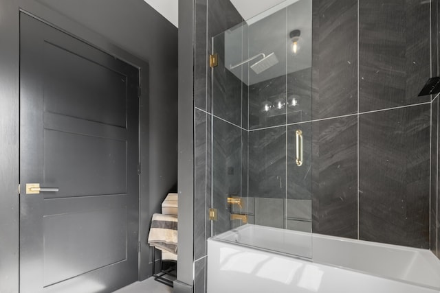 3318 S County Line Rd, Johnstown, OH 43031 - bathroom with bath / shower combo with glass door