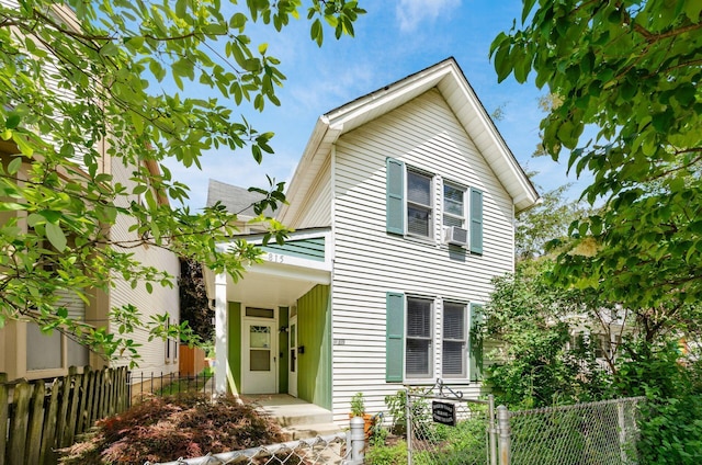 815 Hamlet St, Columbus, OH 43215 - view of front of home featuring cooling unit