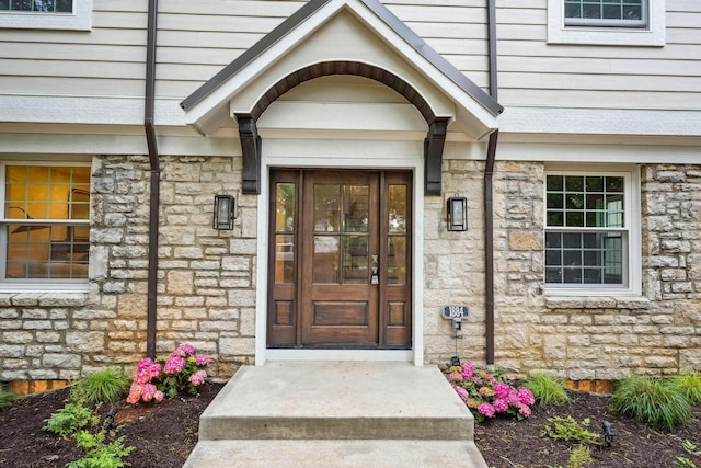 1884 W Lane Ave, Columbus, OH 43221 - entrance to property featuring stone siding