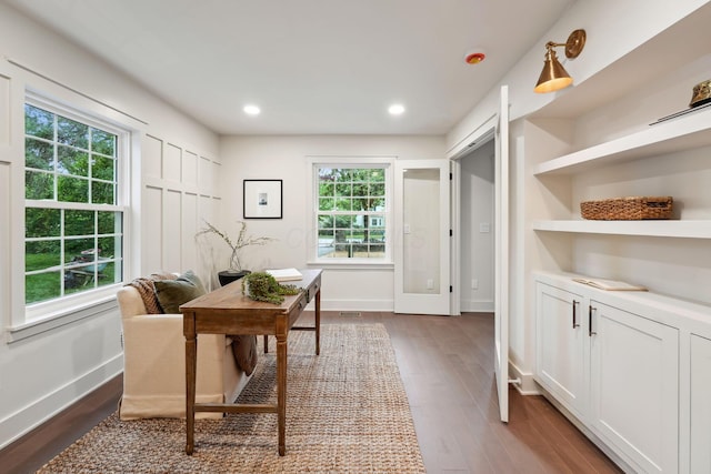1884 W Lane Ave, Columbus, OH 43221 - office area with dark wood-style flooring, baseboards, and recessed lighting