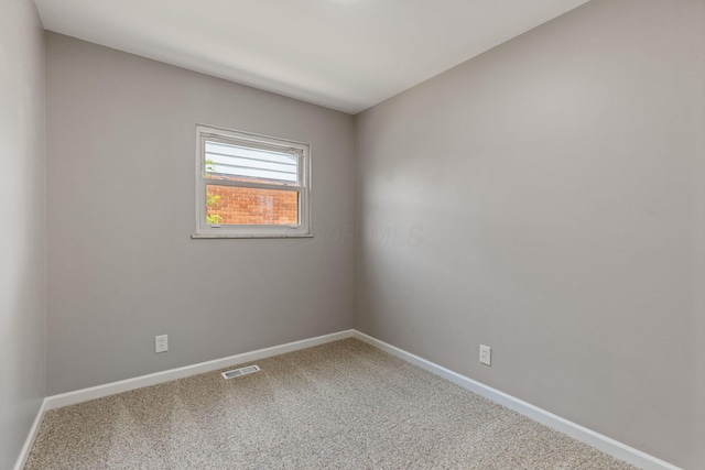 4778 Hafey Ave, Columbus, OH 43228 - carpeted empty room featuring baseboards