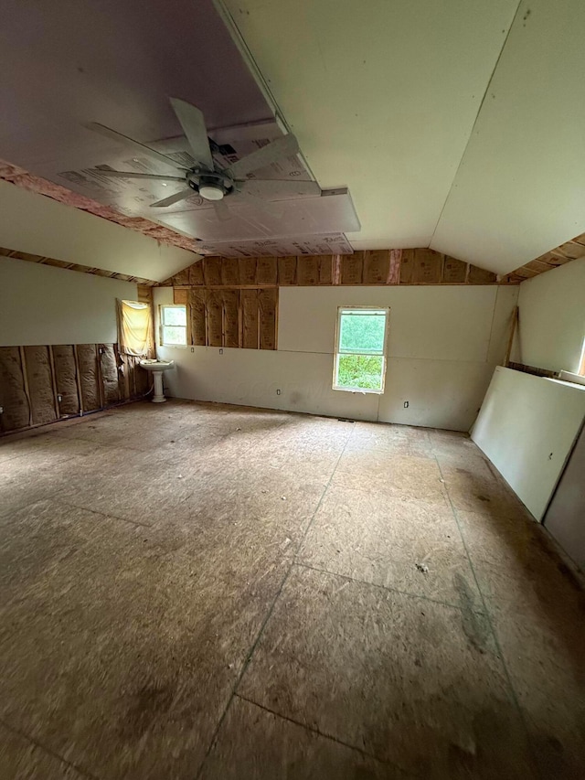3436 London Lancaster Rd, Groveport, OH 43125 - spare room featuring lofted ceiling, ceiling fan, and a sink