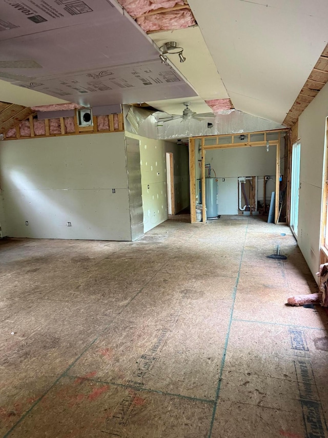 3436 London Lancaster Rd, Groveport, OH 43125 - empty room featuring gas water heater