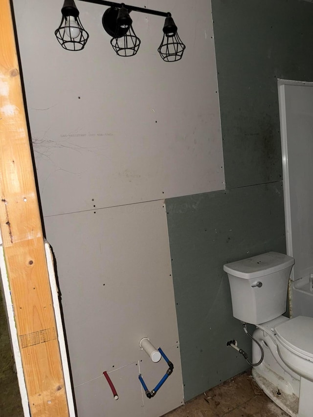 3436 London Lancaster Rd, Groveport, OH 43125 - bathroom featuring toilet