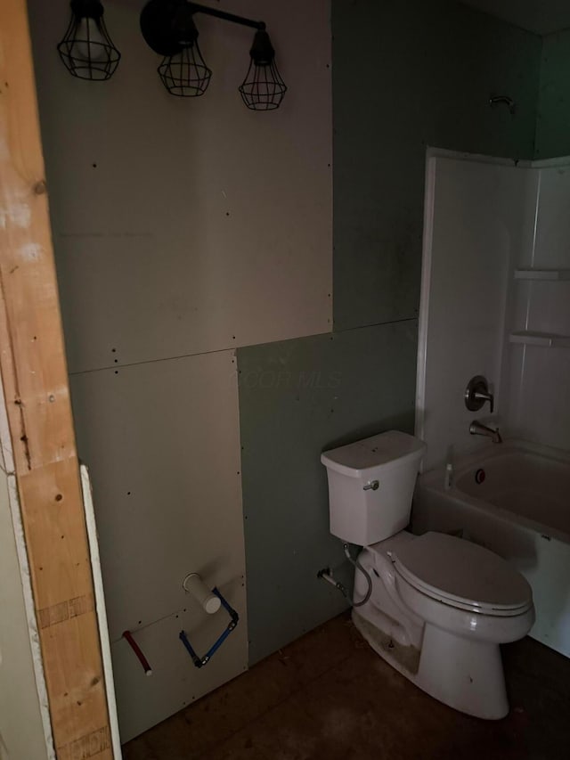 3436 London Lancaster Rd, Groveport, OH 43125 - bathroom with toilet and tub / shower combination