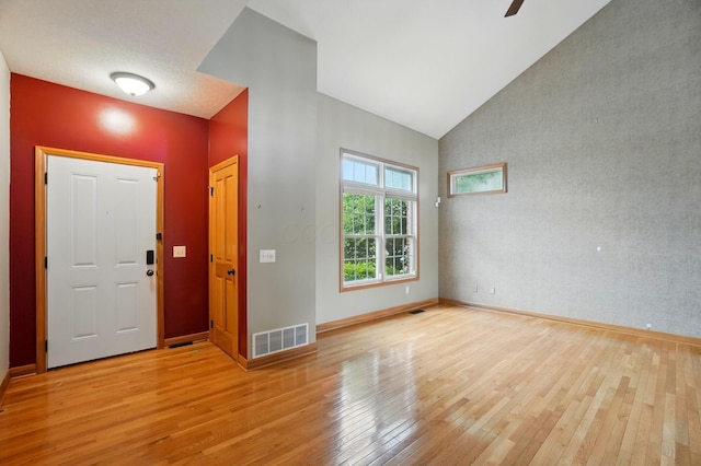 790 Salinger Dr, Lithopolis, OH 43136 - foyer with light wood-style flooring, vaulted ceiling, baseboards, and a ceiling fan