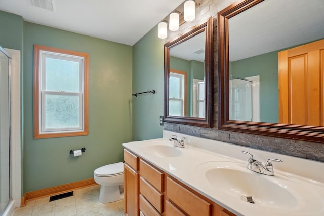 790 Salinger Dr, Lithopolis, OH 43136 - full bath featuring a shower stall, double vanity, baseboards, and toilet