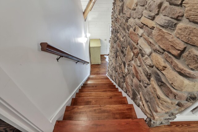 510 Natchez Ln, Sugar Grove, OH 43155 - staircase with wood finished floors