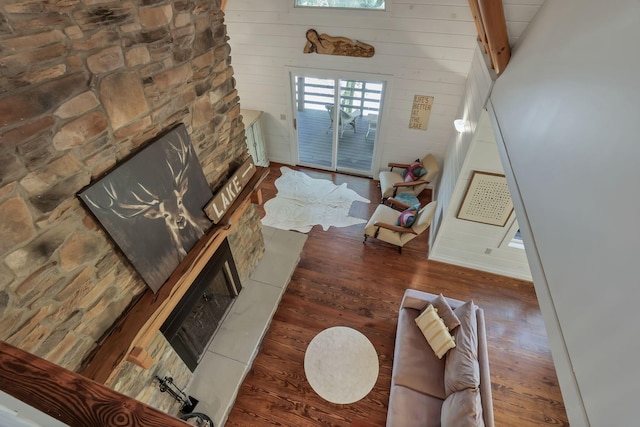 510 Natchez Ln, Sugar Grove, OH 43155 - living room featuring a stone fireplace and wood finished floors