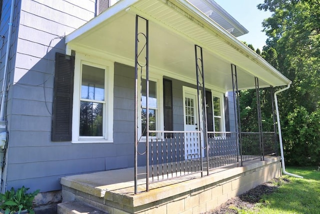 12 Montgomery Rd, Fredericktown, OH 43019 - view of side of property with a porch
