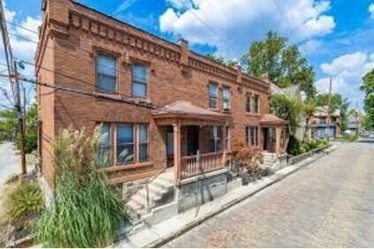 867 Delaware Ave, Columbus, OH 43215 - view of building exterior