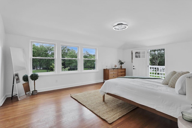 2615 NW Blvd, Upper Arlington, OH 43221 - bedroom featuring wood finished floors and baseboards