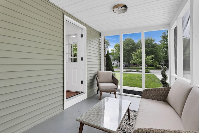 2615 NW Blvd, Upper Arlington, OH 43221 - view of sunroom / solarium