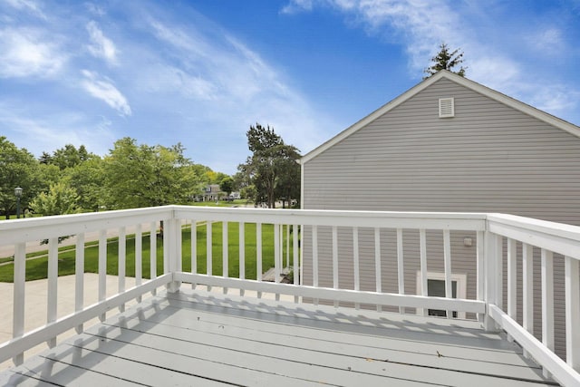 2615 NW Blvd, Upper Arlington, OH 43221 - view of deck