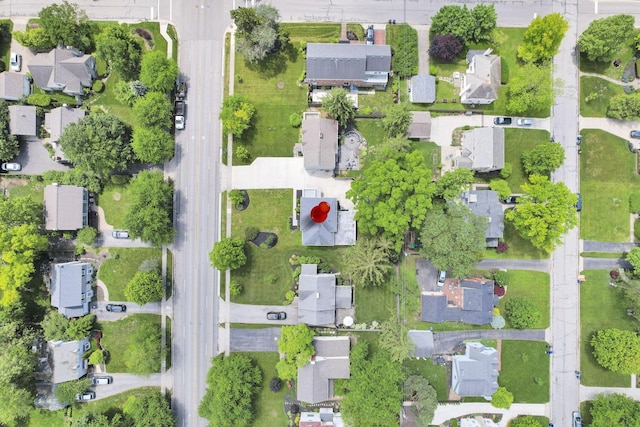 2615 NW Blvd, Upper Arlington, OH 43221 - aerial view of property and surrounding area with nearby suburban area