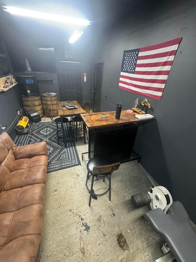 10530 N St, Utica, OH 43080 - view of office area