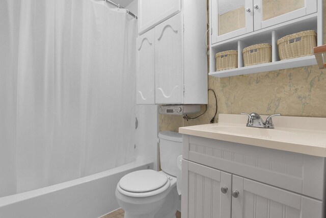 13424 Ivy Rd NE, Thornville, OH 43076 - bathroom with shower / bath combo and vanity