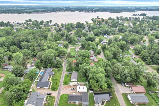 13424 Ivy Rd NE, Thornville, OH 43076 - aerial overview of property's location featuring a nearby body of water and nearby suburban area