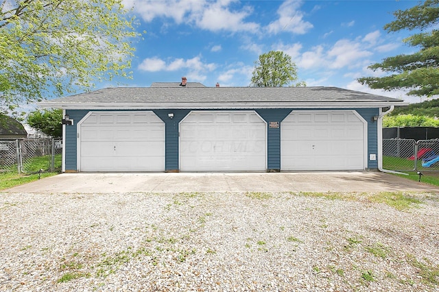 113 E Channel St, Newark, OH 43055 - view of detached garage