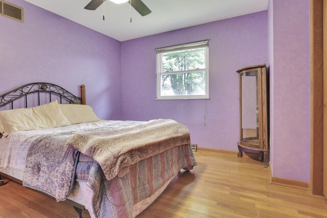 2320 Miller Paul Rd, Galena, OH 43021 - bedroom with light wood finished floors, baseboards, and ceiling fan