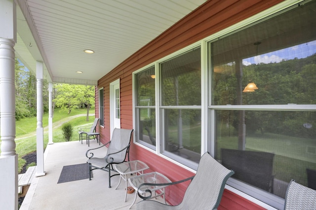 7485 Sugar Grove Rd SE, Sugar Grove, OH 43155 - view of covered porch