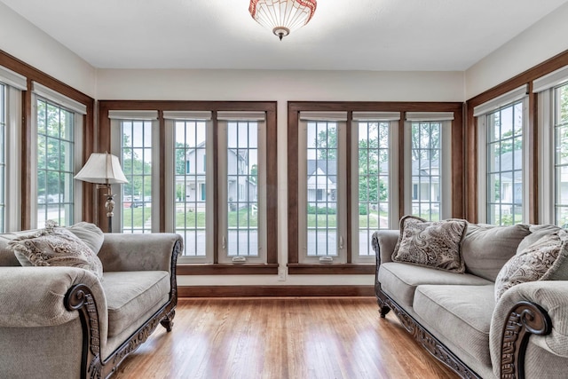750 E Allen St, Lancaster, OH 43130 - living area featuring light wood-style flooring and baseboards