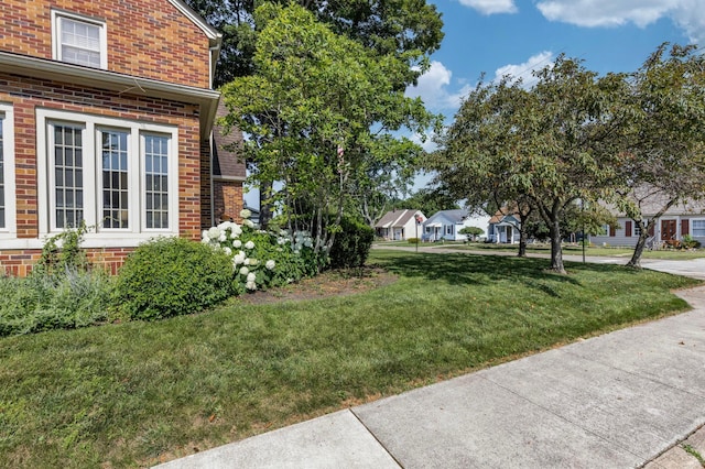 750 E Allen St, Lancaster, OH 43130 - view of grassy yard