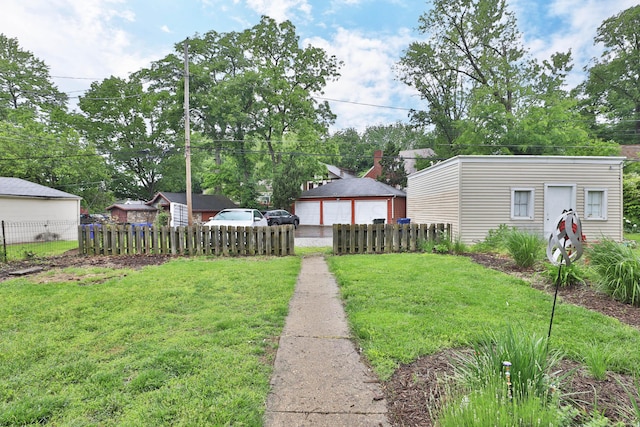 2045 N 4th St, Columbus, OH 43201 - view of yard featuring an outbuilding