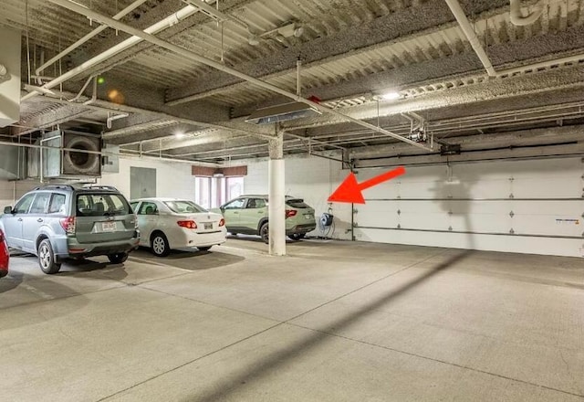367 Auden Ave Unit 306, Columbus, OH 43215 - view of parking garage