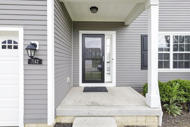 7142 Duke Dr, Canal Winchester, OH 43110 - view of doorway to property