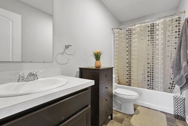 7142 Duke Dr, Canal Winchester, OH 43110 - full bathroom featuring vanity, shower / bath combination with curtain, and toilet