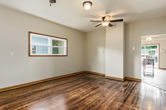 471 Southwood Ave, Columbus, OH 43207 - empty room featuring ceiling fan, dark wood finished floors, and baseboards