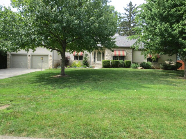 222 Fairlawn Dr, Columbus, OH 43214 - photo 1