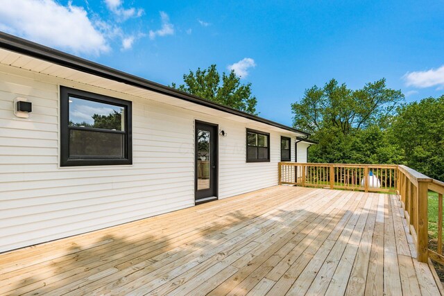 1071 US-42, London, OH 43140 - view of wooden deck